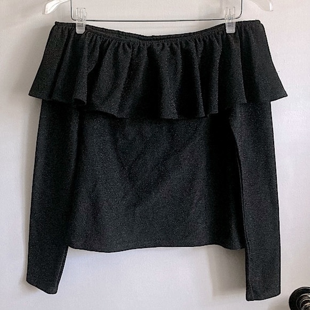 💫 H&M Glittery Black Long Sleeved Cold Shoulder Ruffle Blouse Small